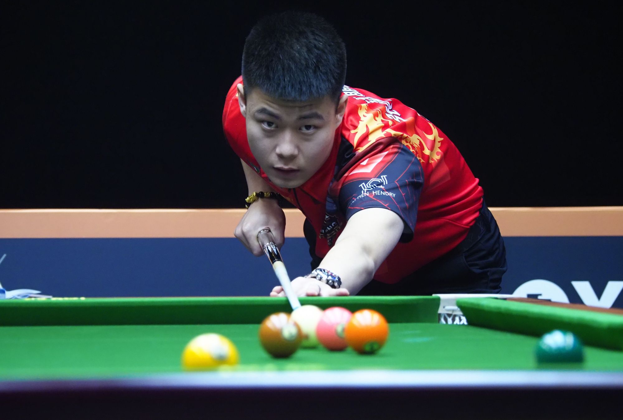 就是跨越不 就是跨越不